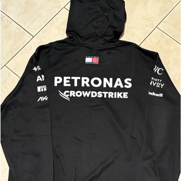 Formula 1 Mercedes Benz Pirelli Hooded Sweatshirt Unisex - Picture 3 of 10